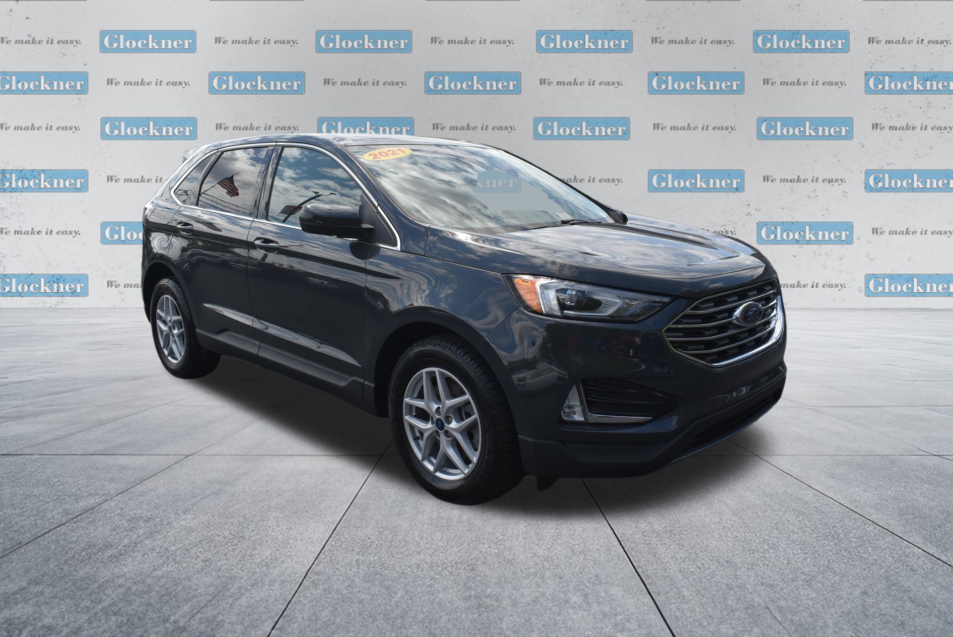 2021 Ford Edge SEL photo 2