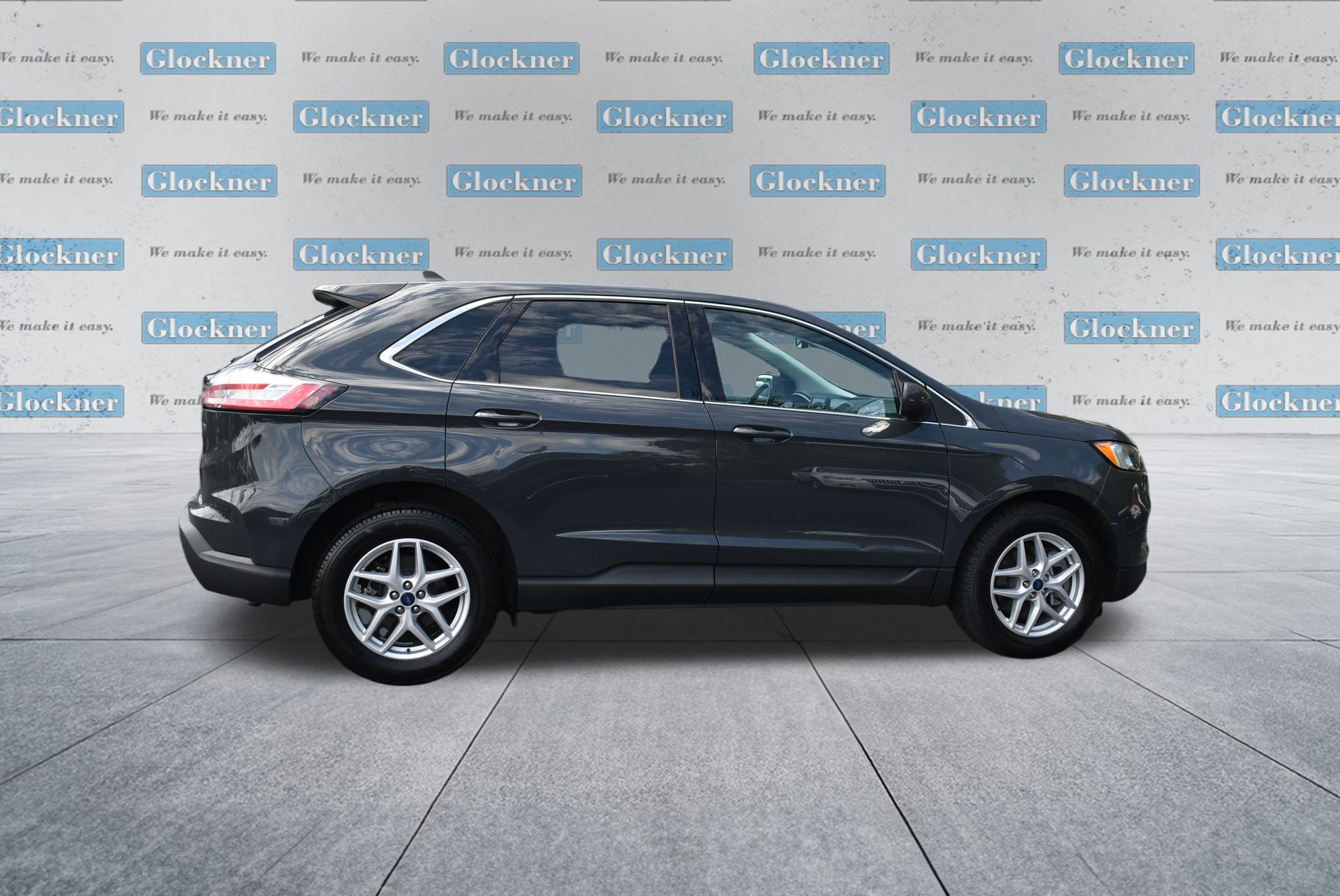 2021 Ford Edge SEL photo 3