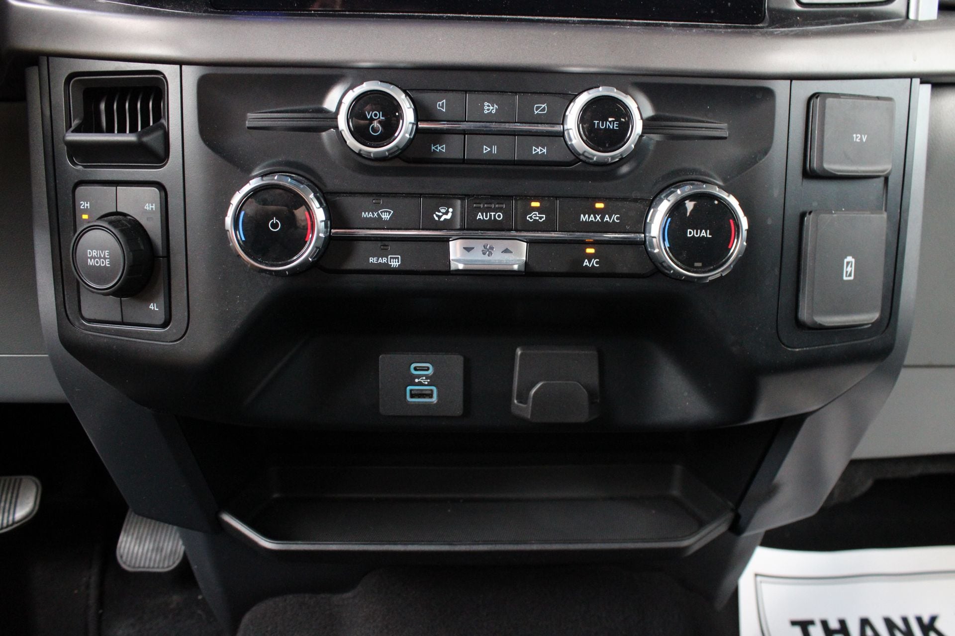 2024 Ford F-150 XLT - Photo 41