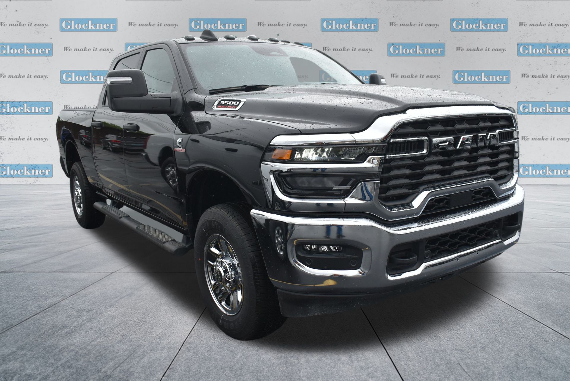 2025 Ram 3500 Tradesman photo 3
