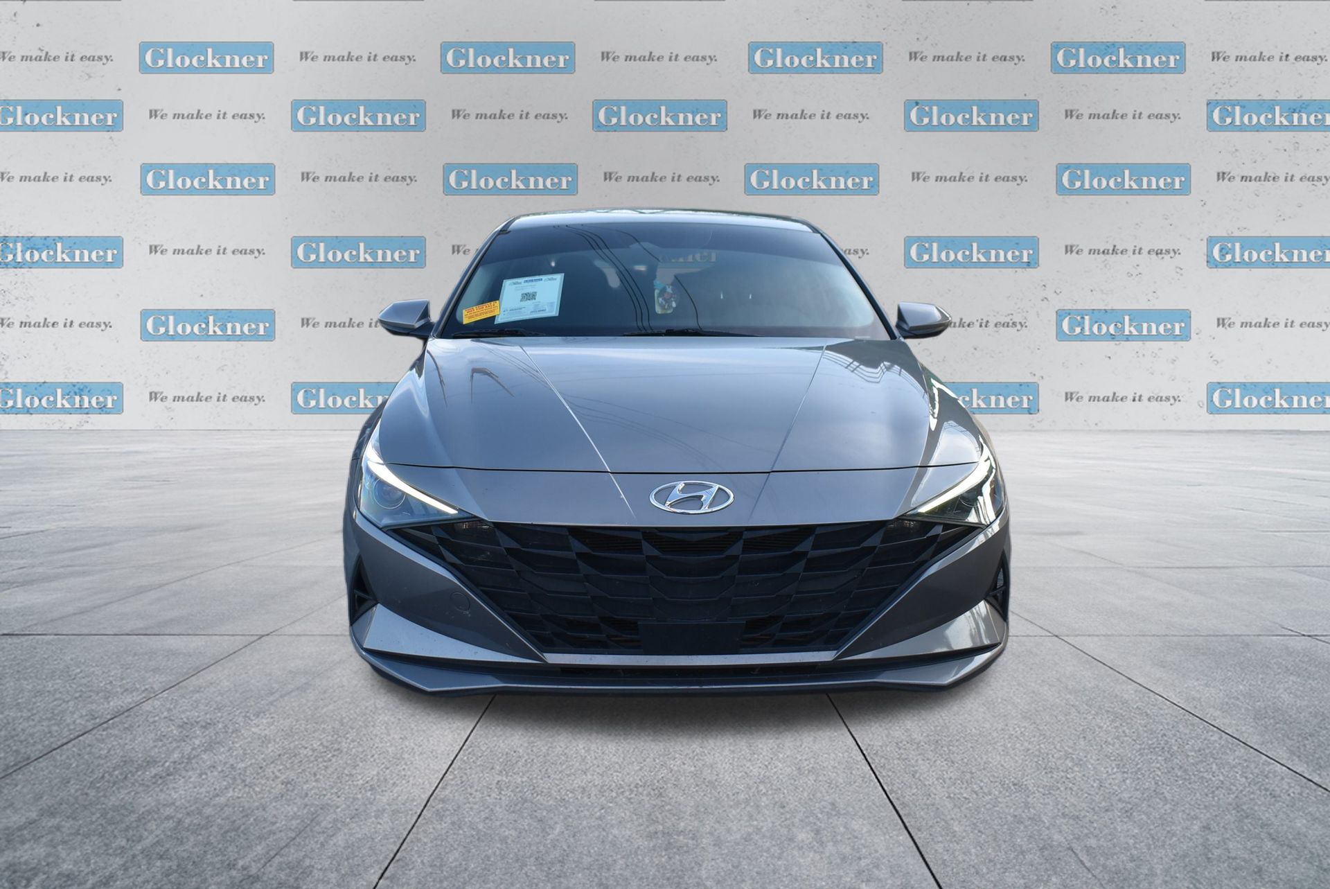 2022 Hyundai Elantra SEL Convenience photo 2