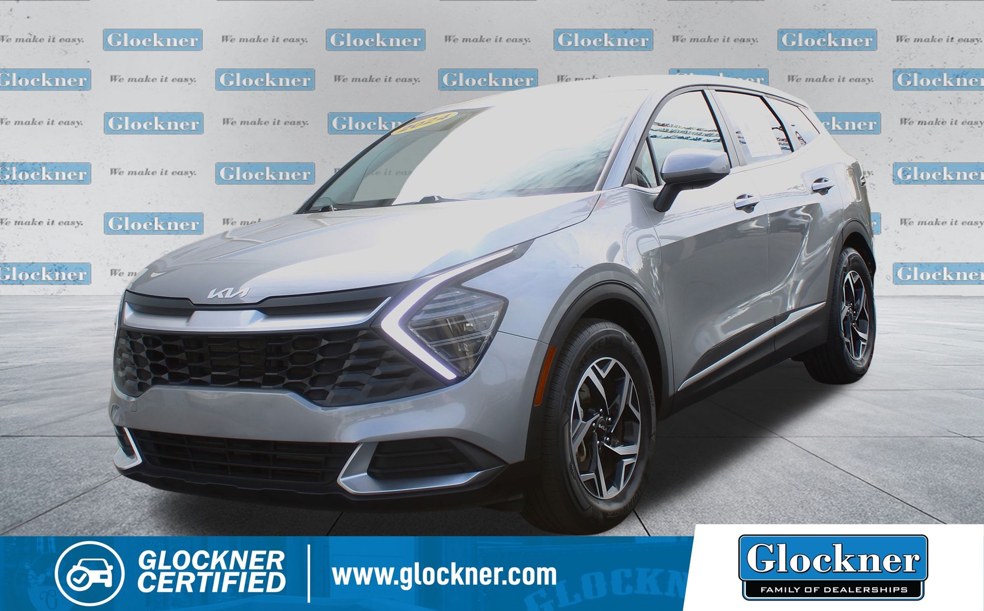 2024 Kia Sportage LX's photo