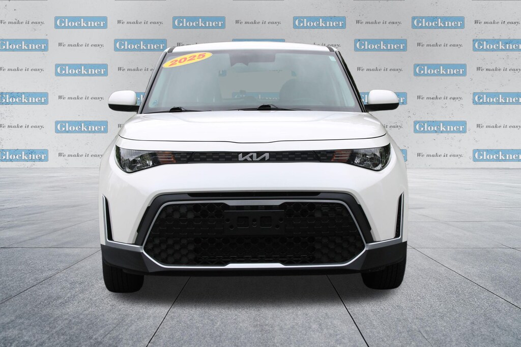 Used 2025 Kia Soul LX Hatchback