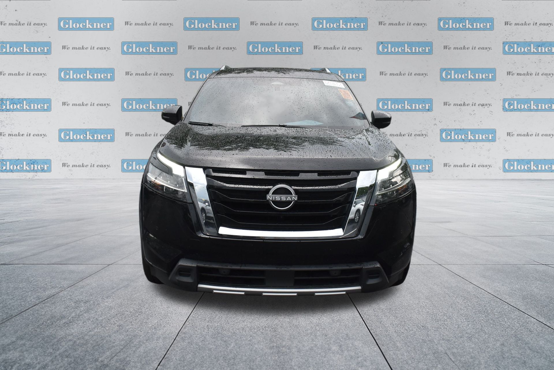 2023 Nissan Pathfinder SL photo 2