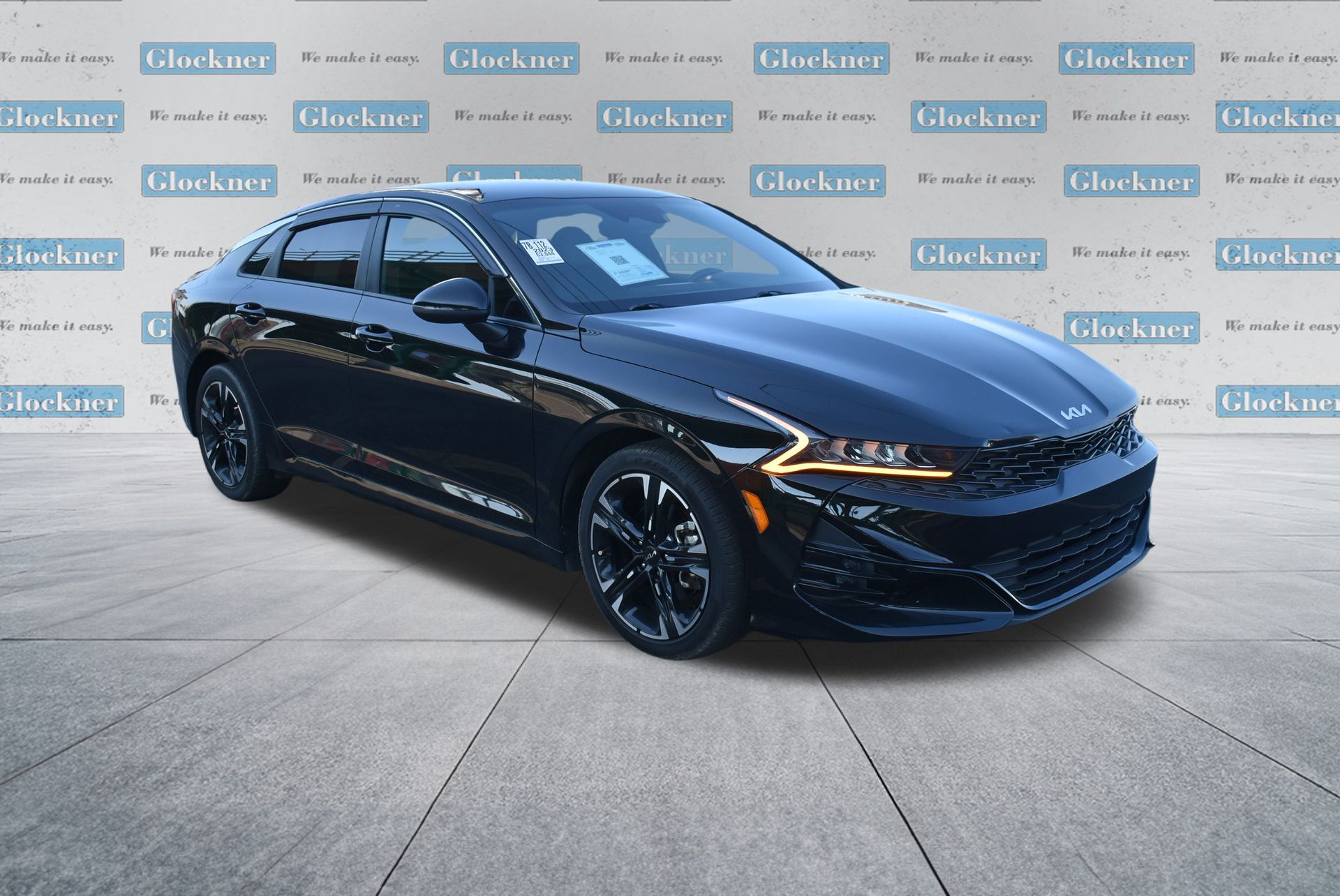 2023 Kia K5 GT-Line photo 3