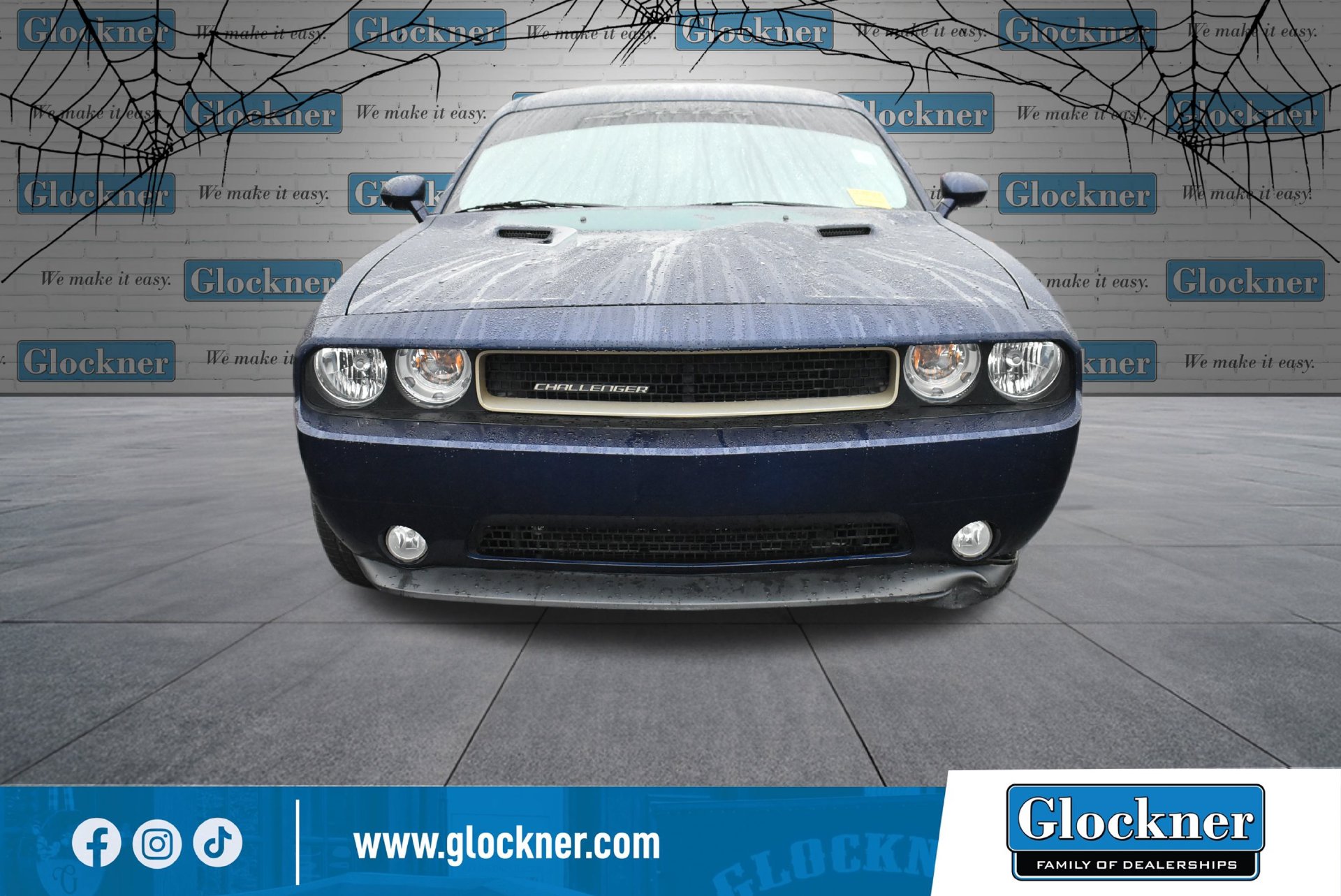 Used 2013 Dodge Challenger SXT with VIN 2C3CDYAGXDH565101 for sale in Ashland, KY