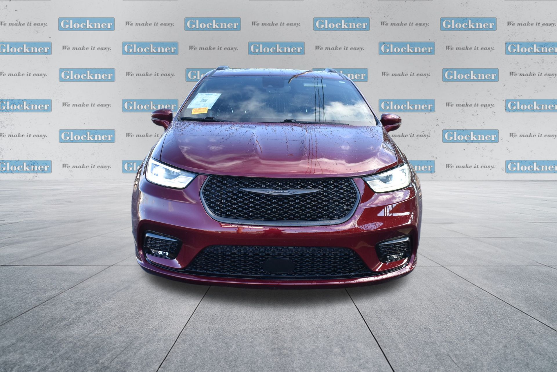 2021 Chrysler Pacifica Touring L photo 2
