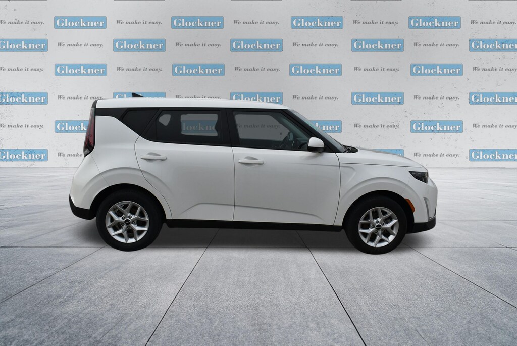 Used 2024 Kia Soul LX Hatchback