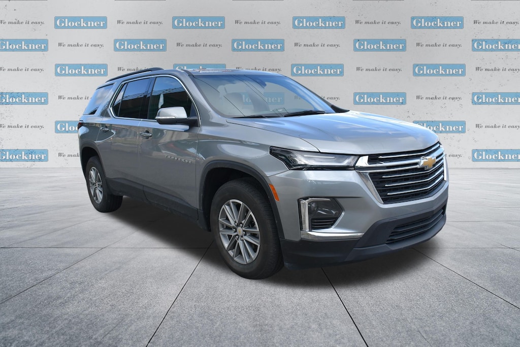 Used 2023 Chevrolet Traverse LT SUV