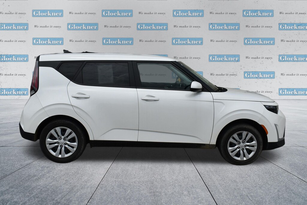 Used 2023 Kia Soul LX Hatchback
