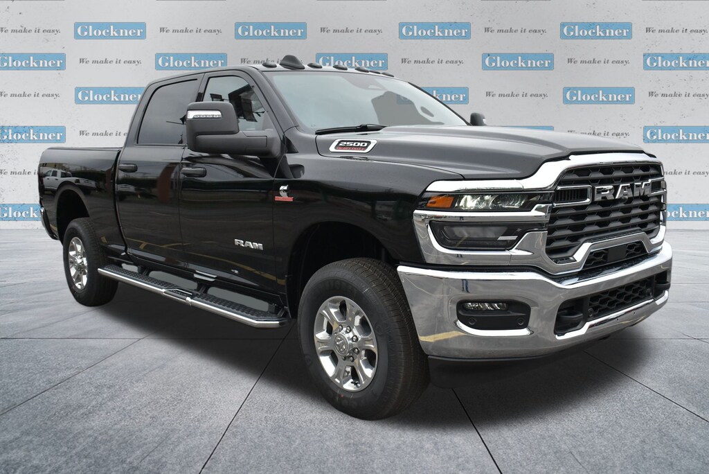 New 2026 Ram 2500 BIG HORN CREW CAB 4X4 6'4 BOX Pickup