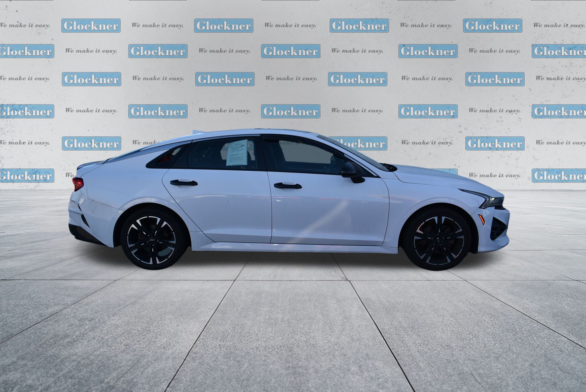 2022 Kia K5 GT-Line photo 4