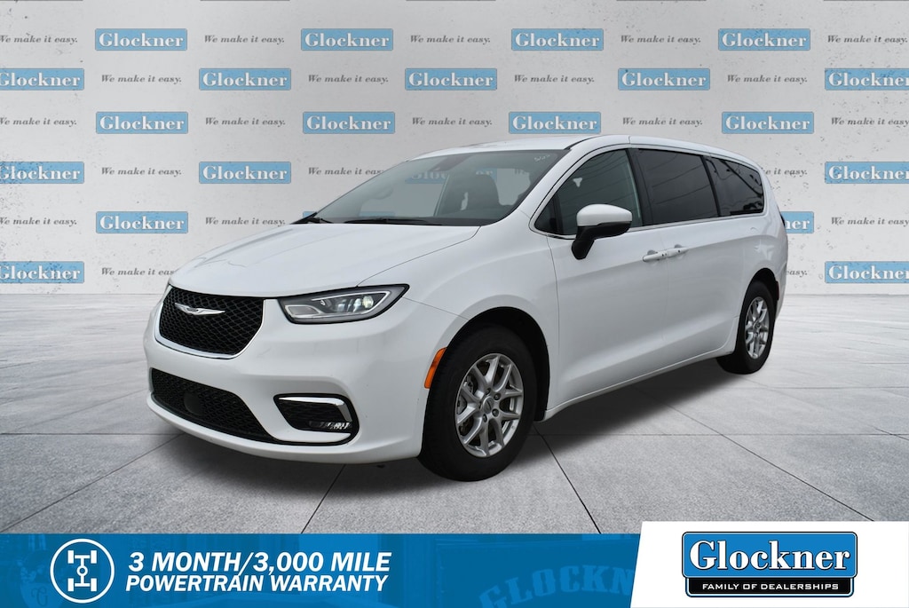 Used 2023 Chrysler Pacifica Touring Minivan/Van