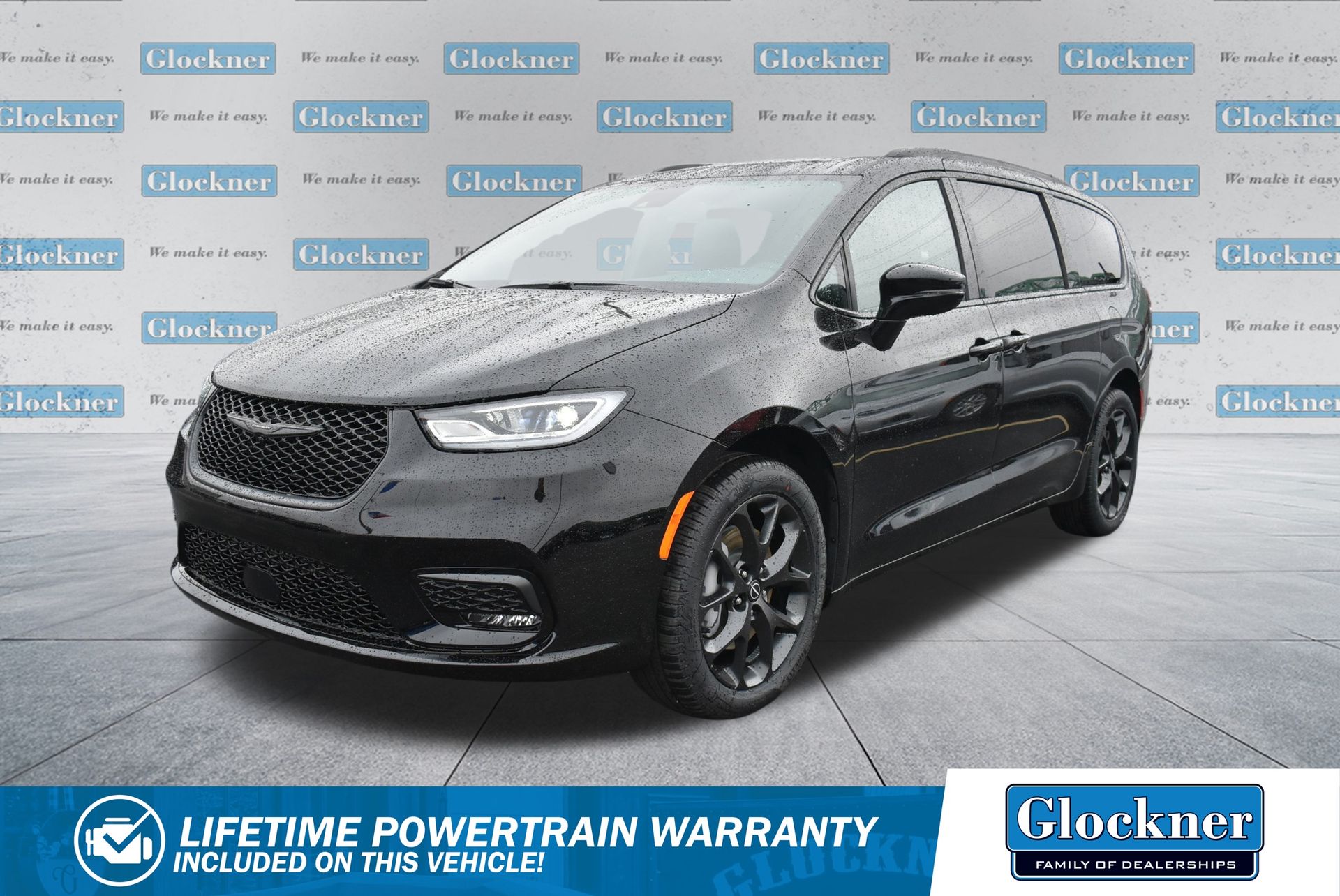 2026 Chrysler Pacifica Limited's photo