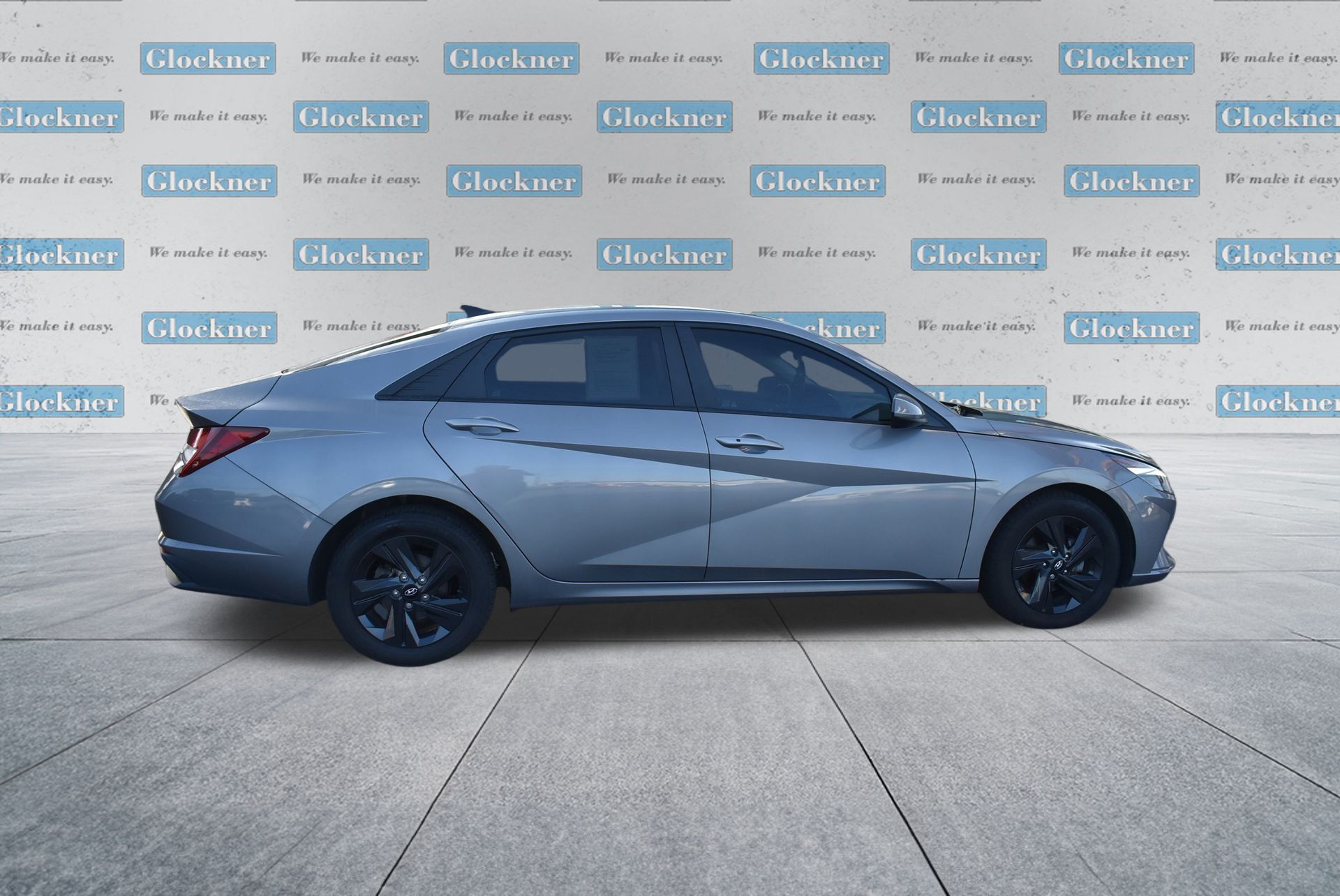 2022 Hyundai Elantra SEL Convenience photo 4