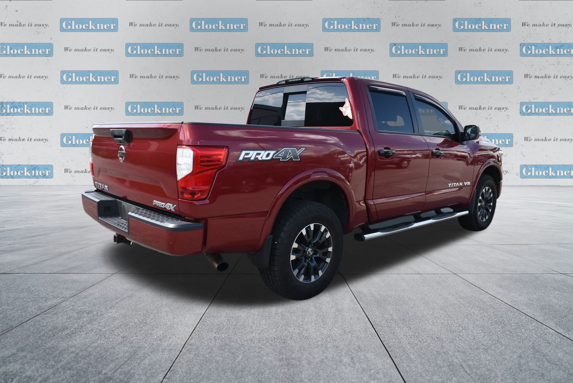 2019 Nissan Titan PRO-4X photo 4