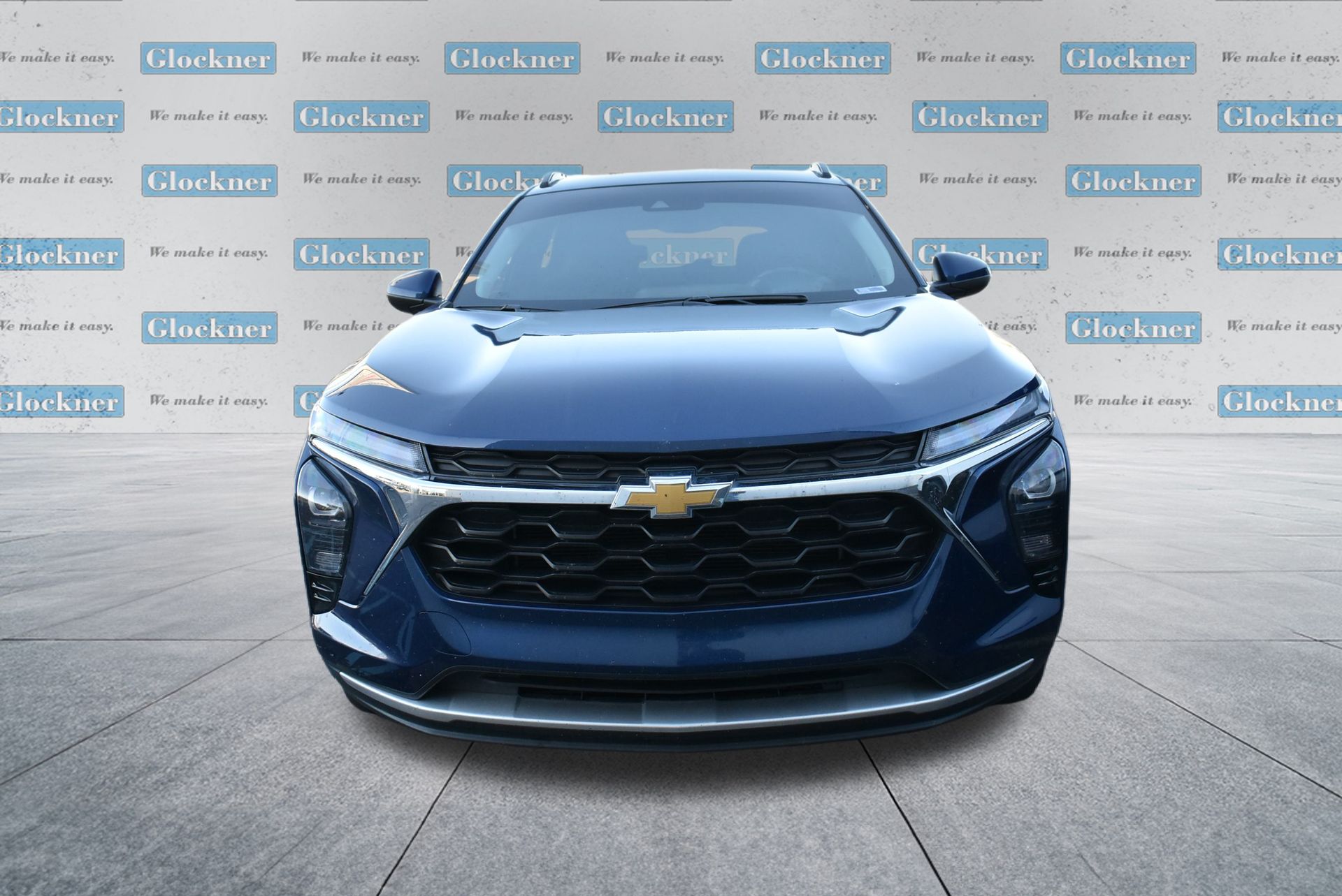 2024 Chevrolet Trax LT photo 2