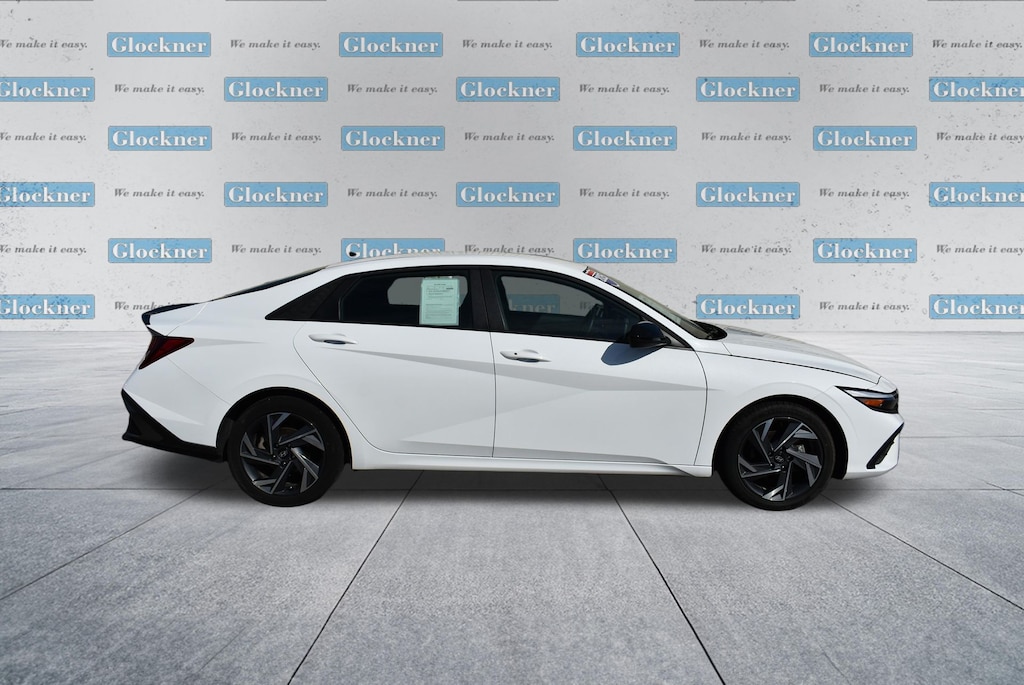 Used 2025 Hyundai Elantra SEL Sport Sedan