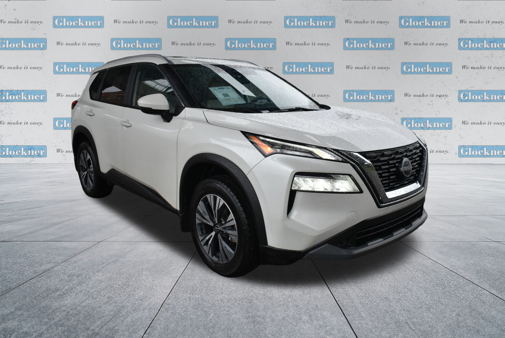 2023 Nissan Rogue SV photo 2