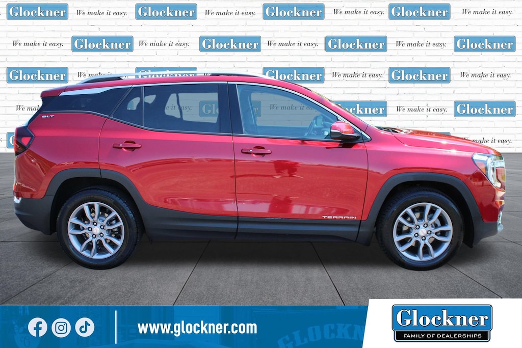 Used 2024 GMC Terrain SLT SUV