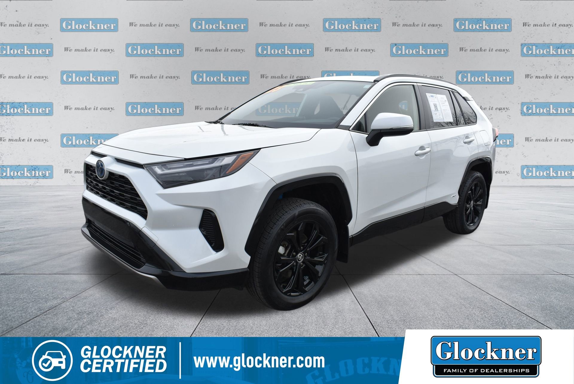 2023 Toyota RAV4 SE