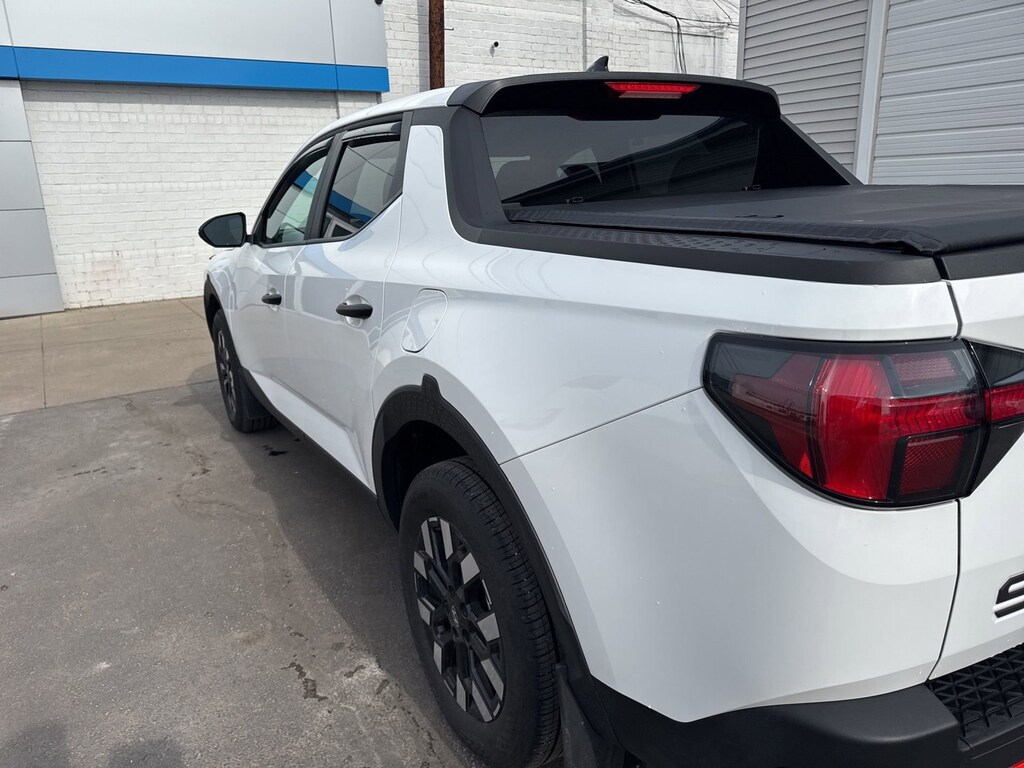 Used 2025 Hyundai Santa Cruz SE Truck Crew Cab