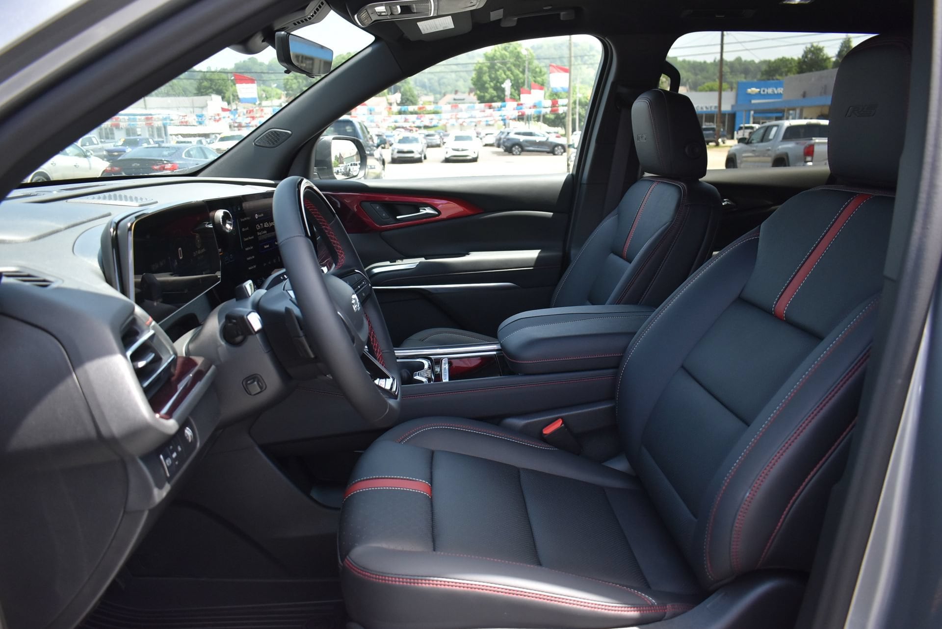 2026 Chevrolet Traverse RS - Photo 16