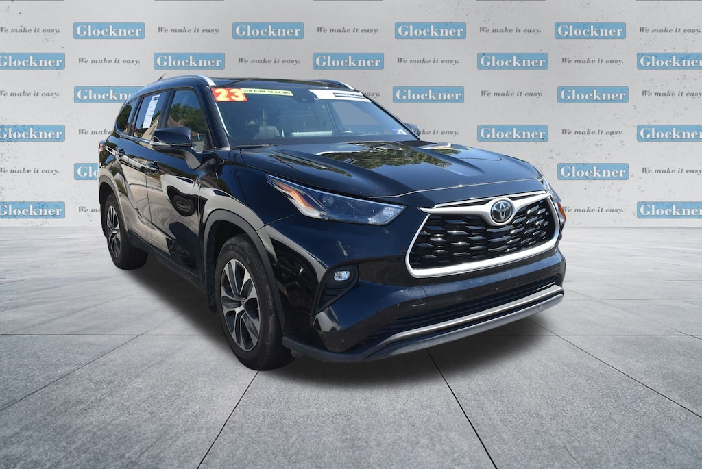Used 2023 Toyota Highlander L SUV