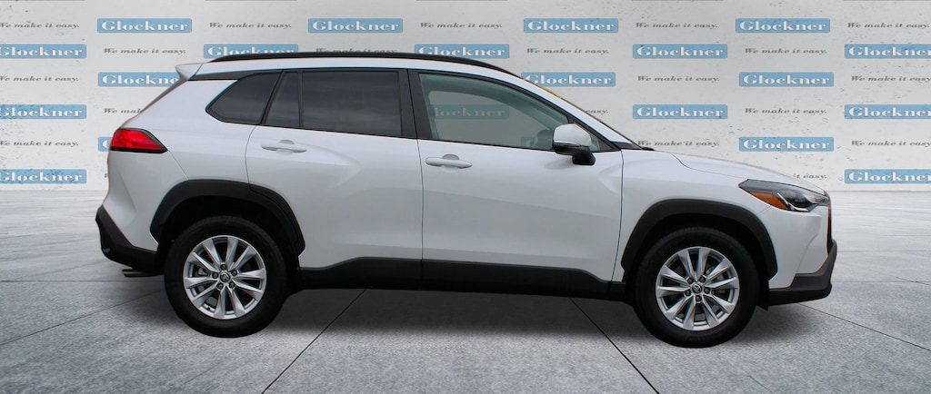 Used 2024 Toyota Corolla Cross LE SUV