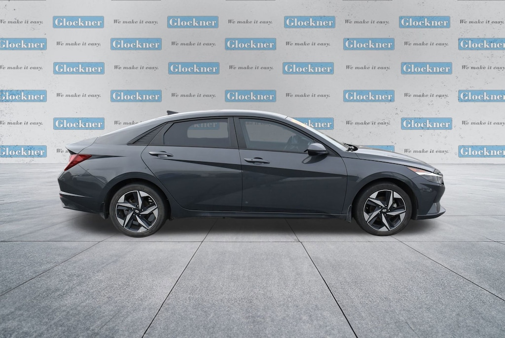 Used 2023 Hyundai Elantra SEL Sedan