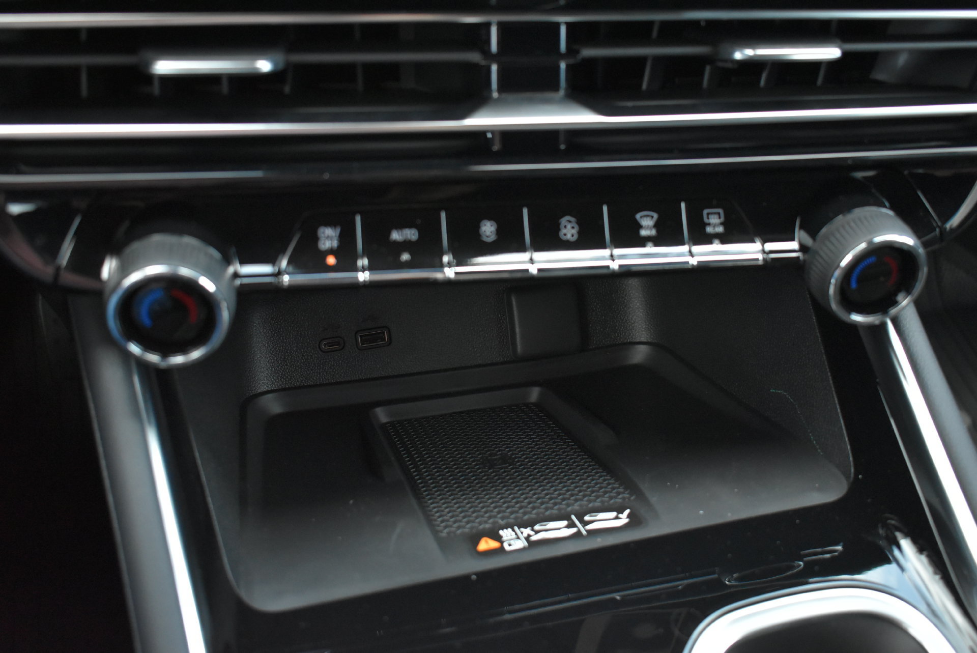 2026 Chevrolet Traverse High Country - Photo 34