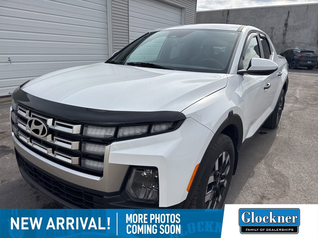 Used 2025 Hyundai Santa Cruz SE Truck Crew Cab