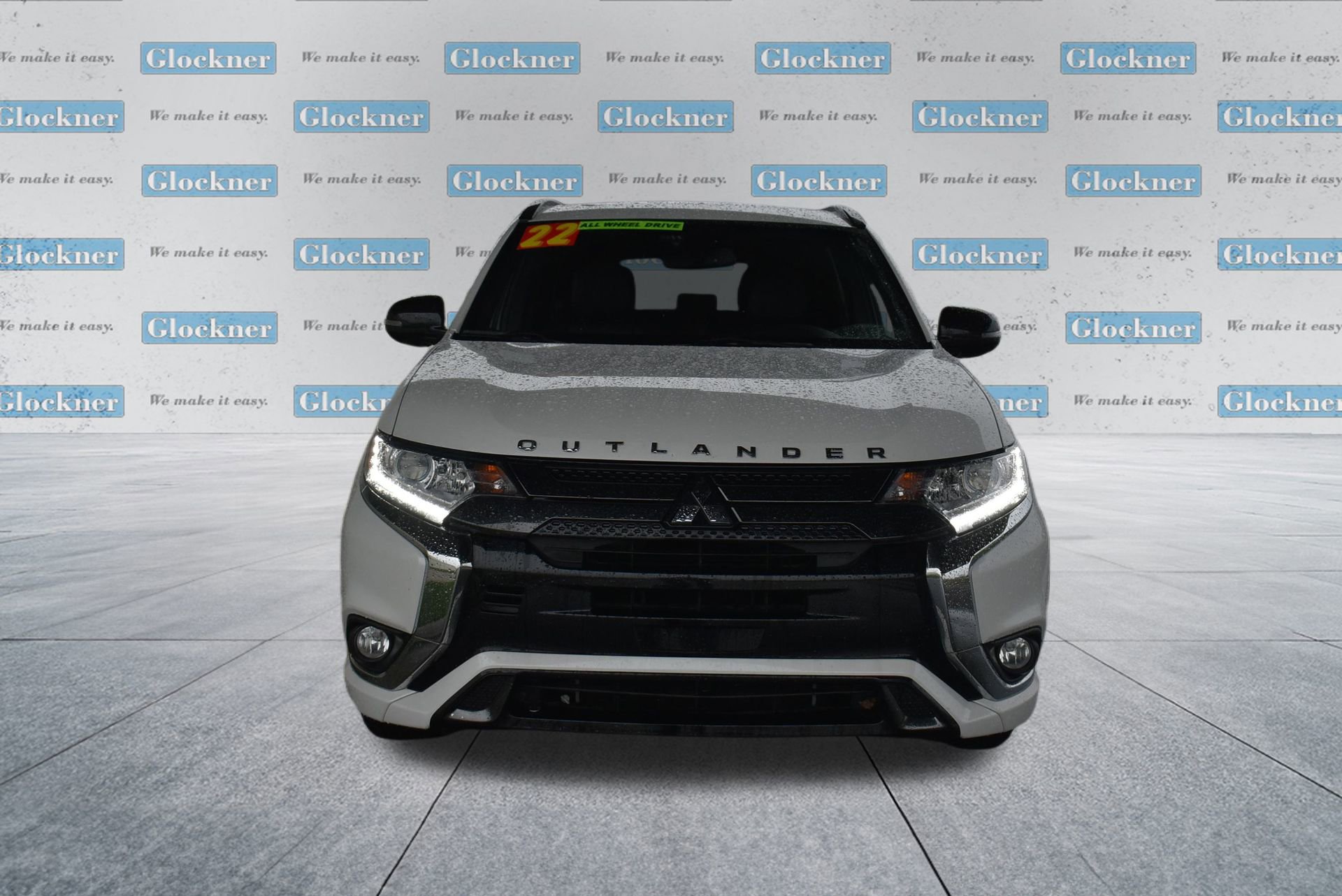 2022 Mitsubishi Outlander PHEV SEL photo 2
