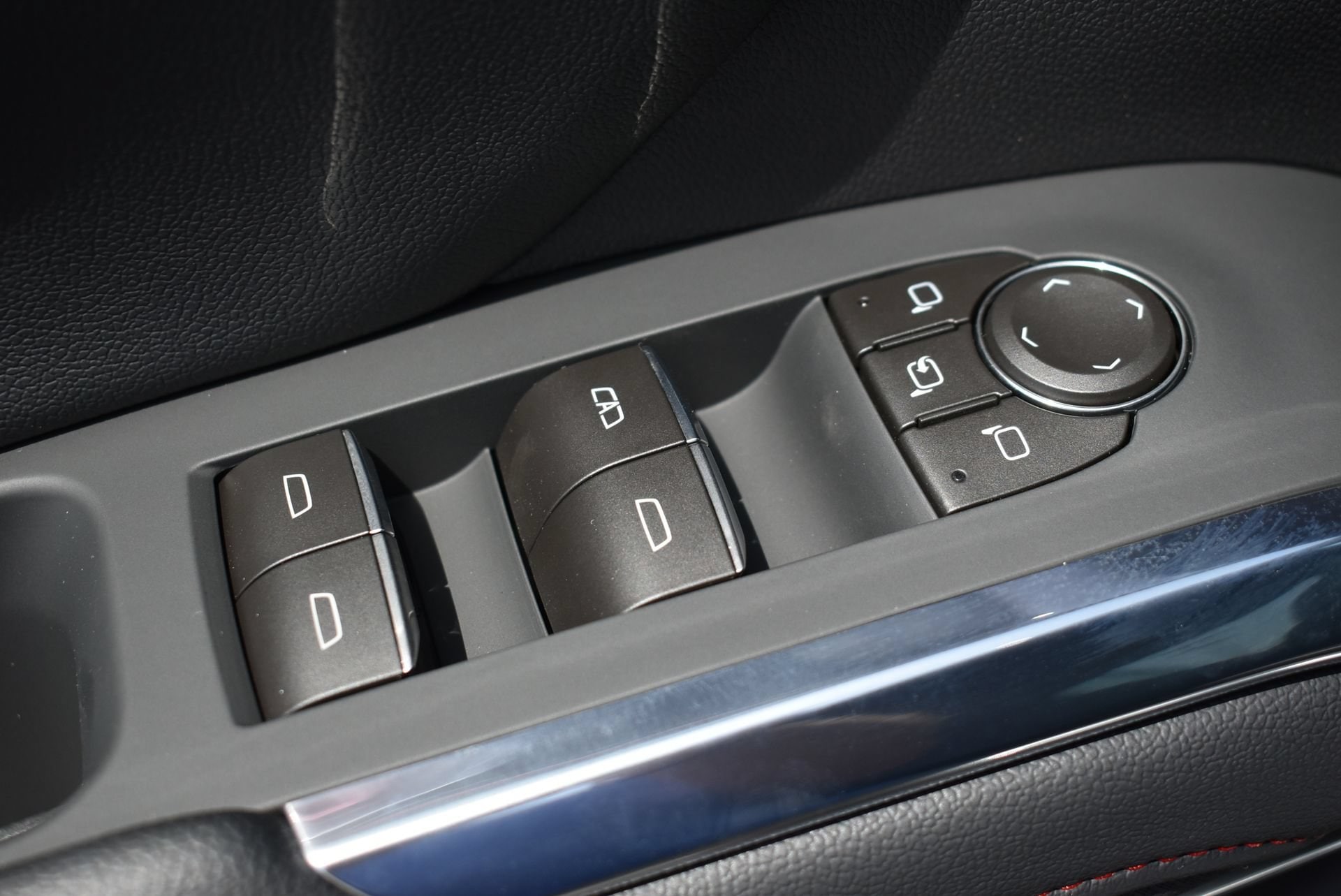 2026 Chevrolet Traverse RS - Photo 13