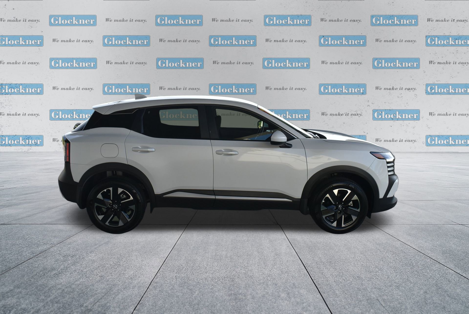 2025 Nissan Kicks SV photo 4