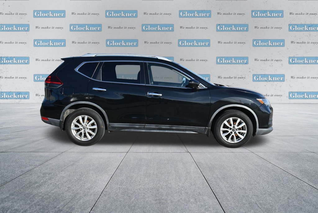 Used 2018 Nissan Rogue SV SUV