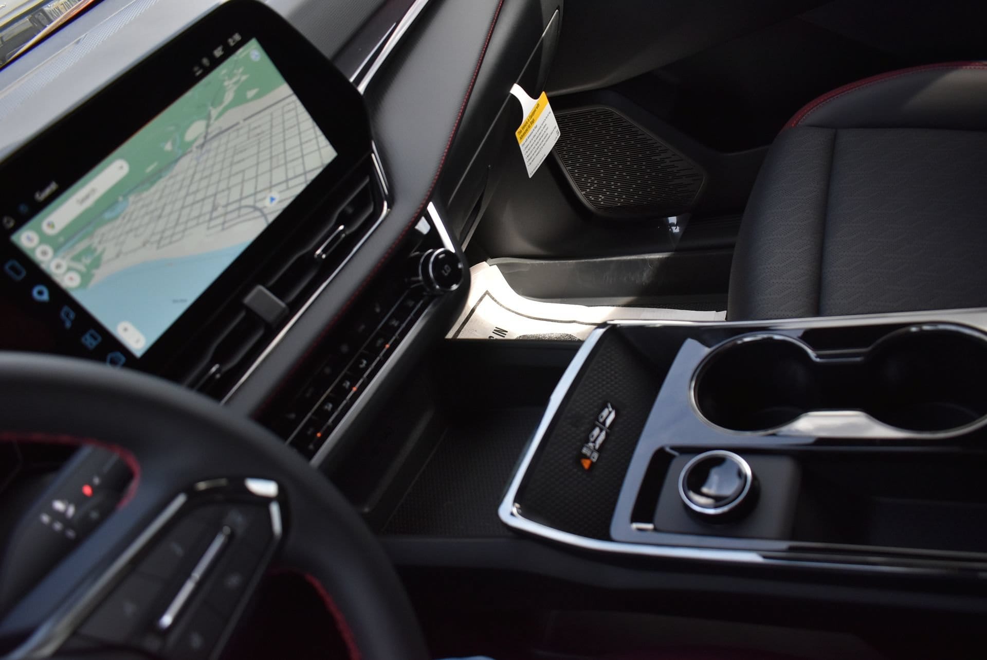 2027 Chevrolet Equinox RS - Photo 26