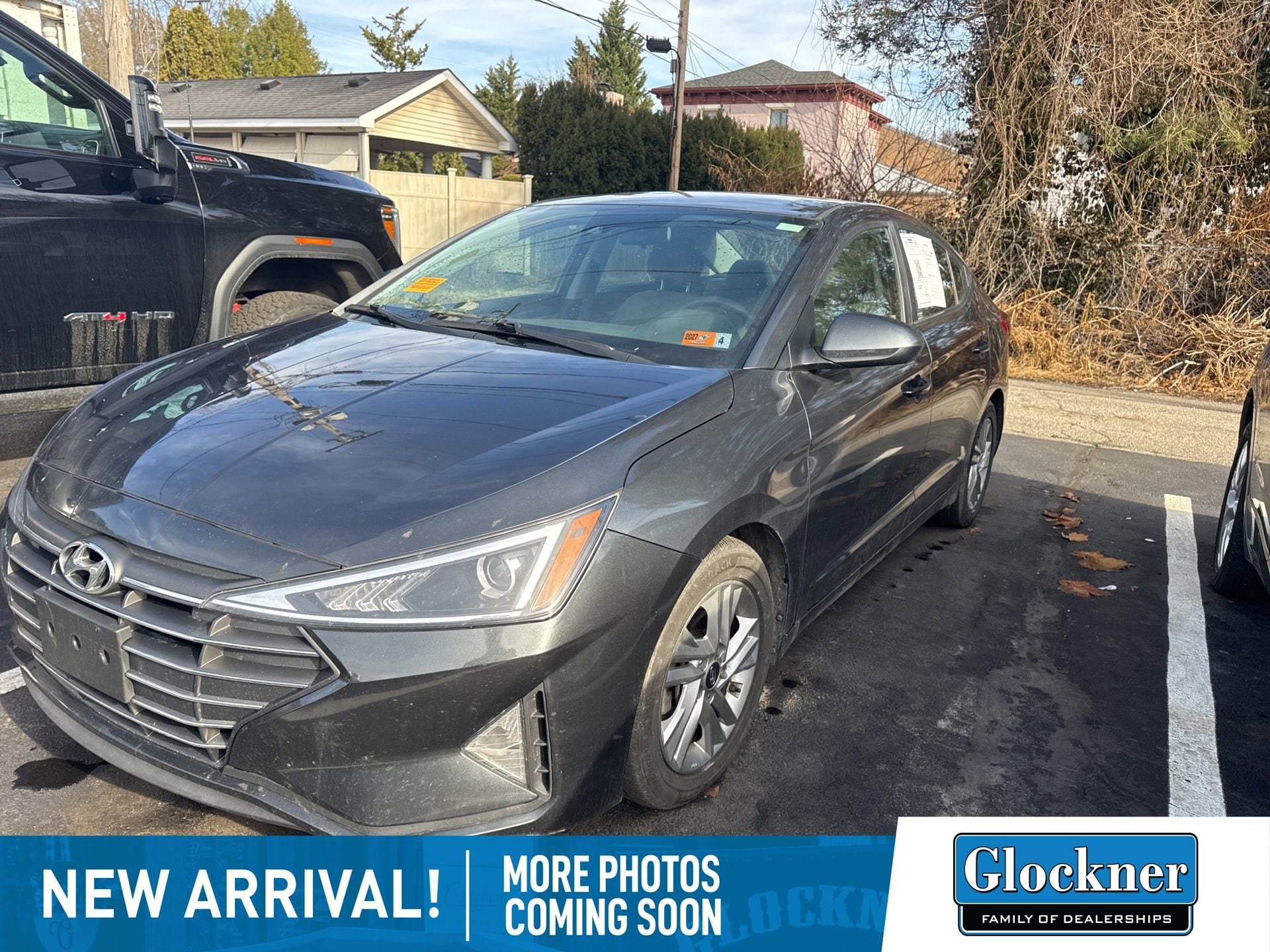 2020 Hyundai Elantra SEL's photo