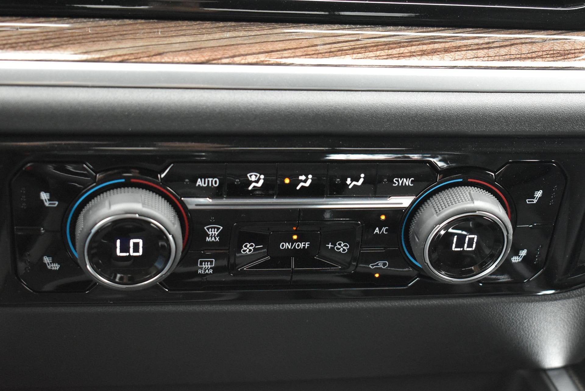 2026 Chevrolet Silverado 1500 RST - Photo 29
