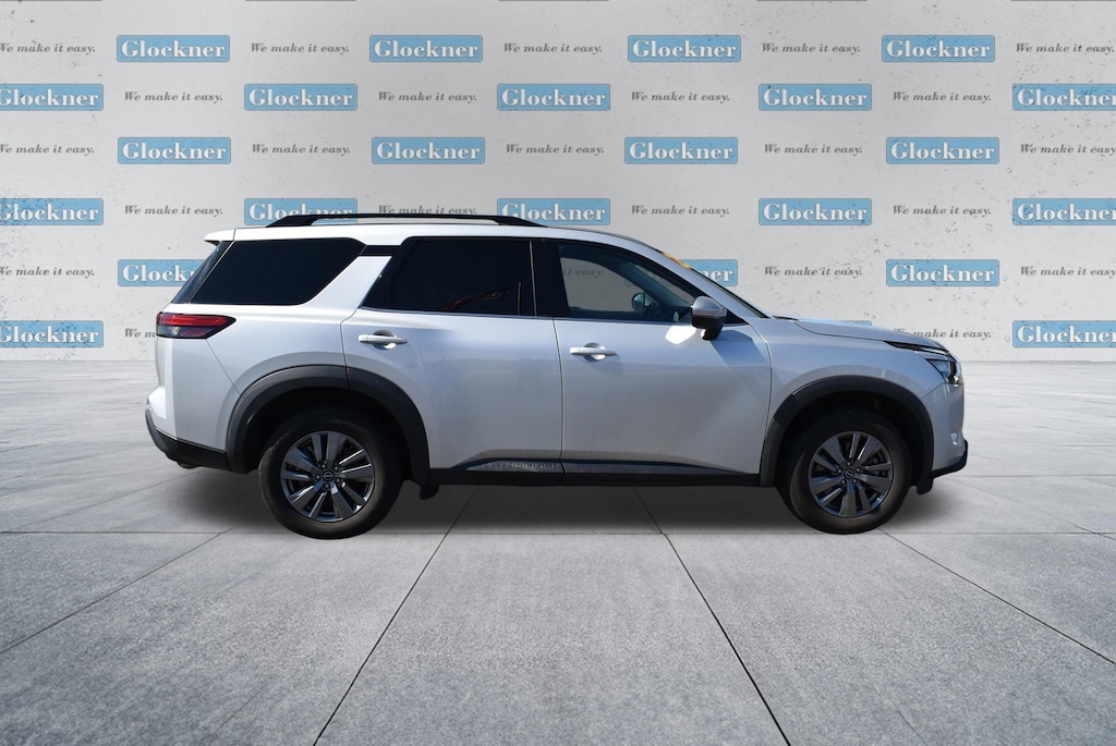 Used 2025 Nissan Pathfinder SV SUV