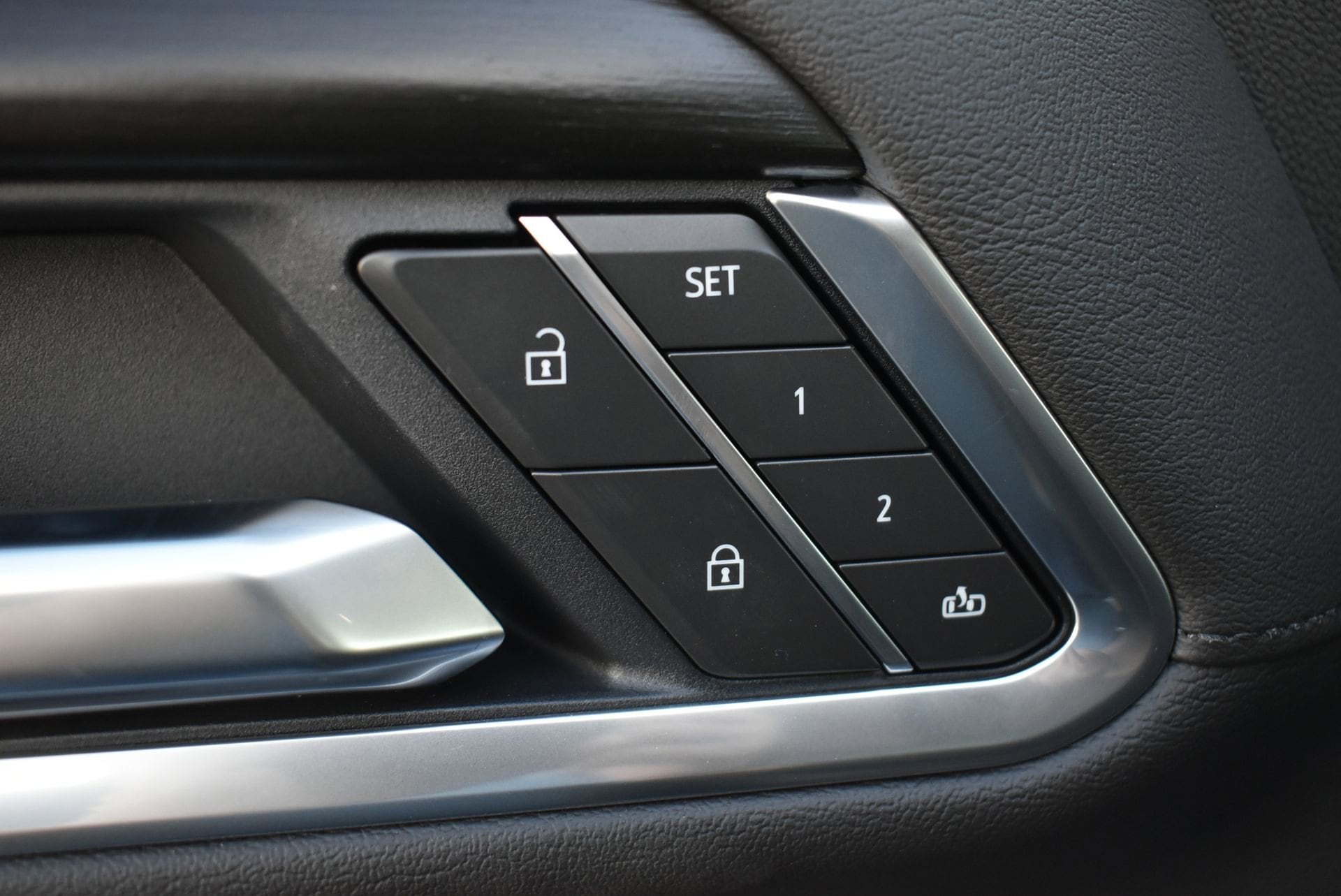2026 GMC Sierra 1500 Denali - Photo 14
