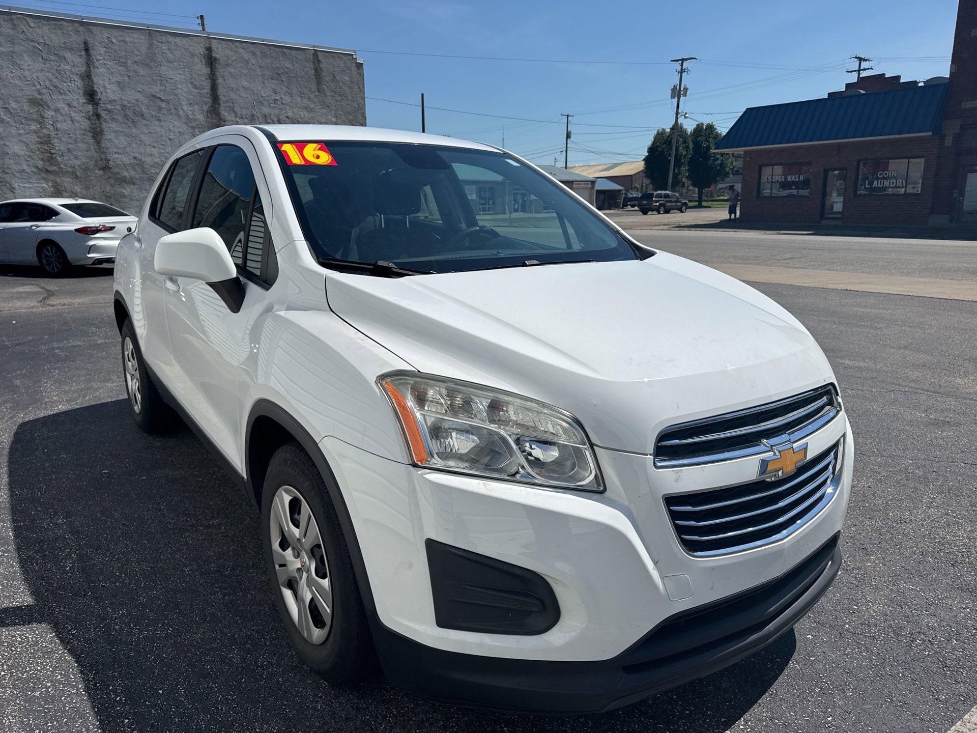 Used 2016 Chevrolet Trax LS with VIN 3GNCJKSB9GL268473 for sale in Ironton, OH
