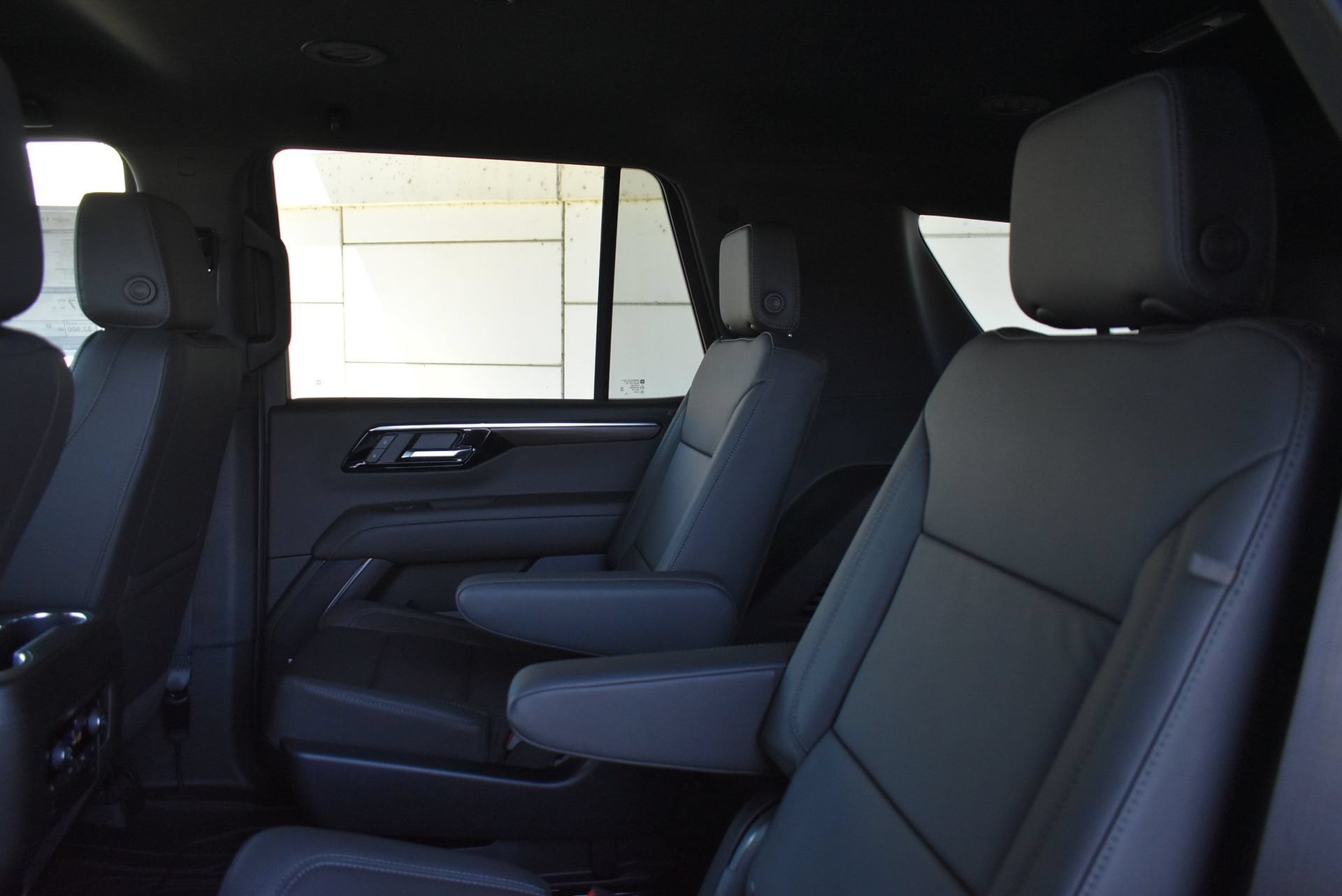 2026 Chevrolet Tahoe LT - Photo 18