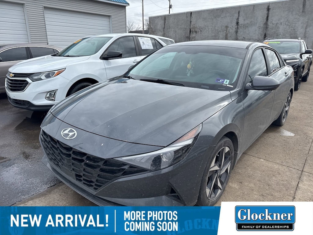 Used 2023 Hyundai Elantra SEL Sedan