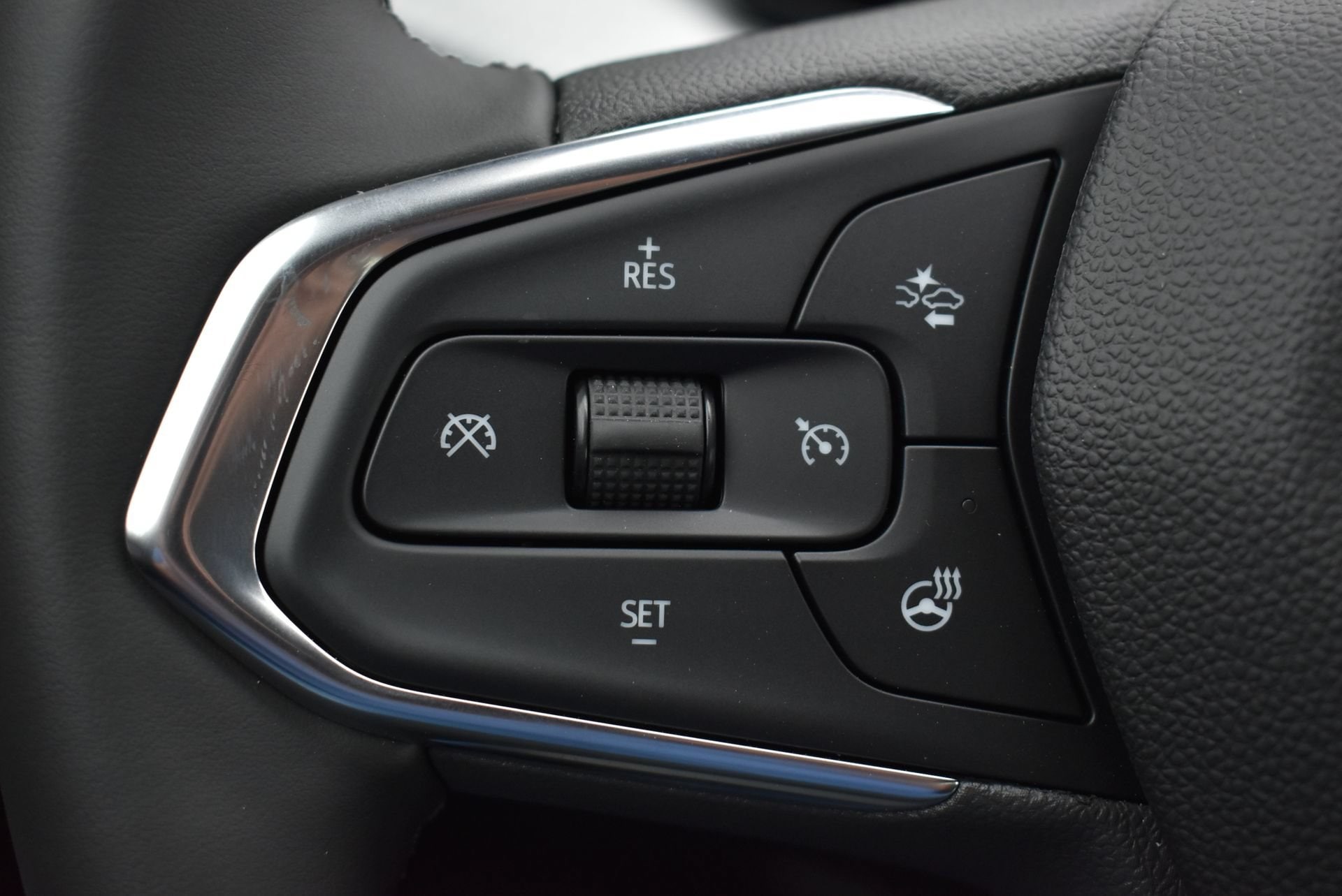 2026 Chevrolet Trax LT - Photo 19