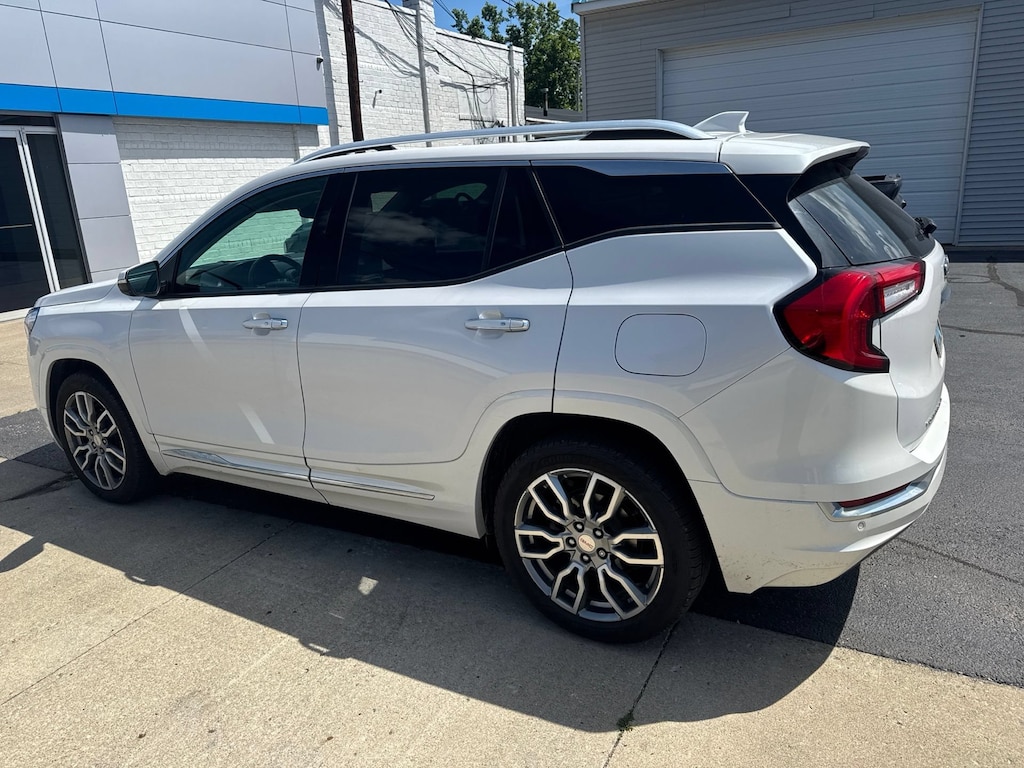 Used 2023 GMC Terrain Denali SUV