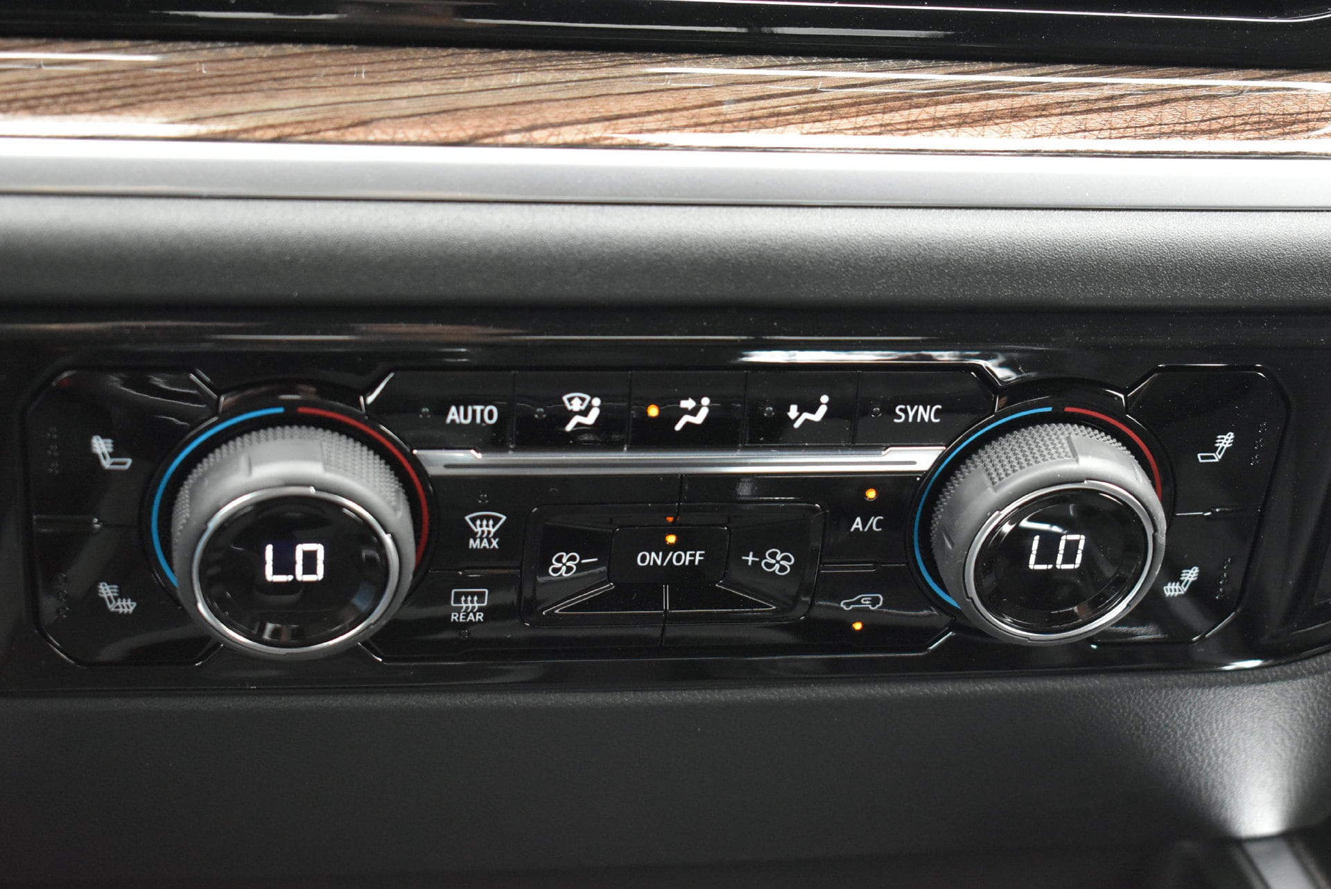 2026 Chevrolet Silverado 1500 RST - Photo 29