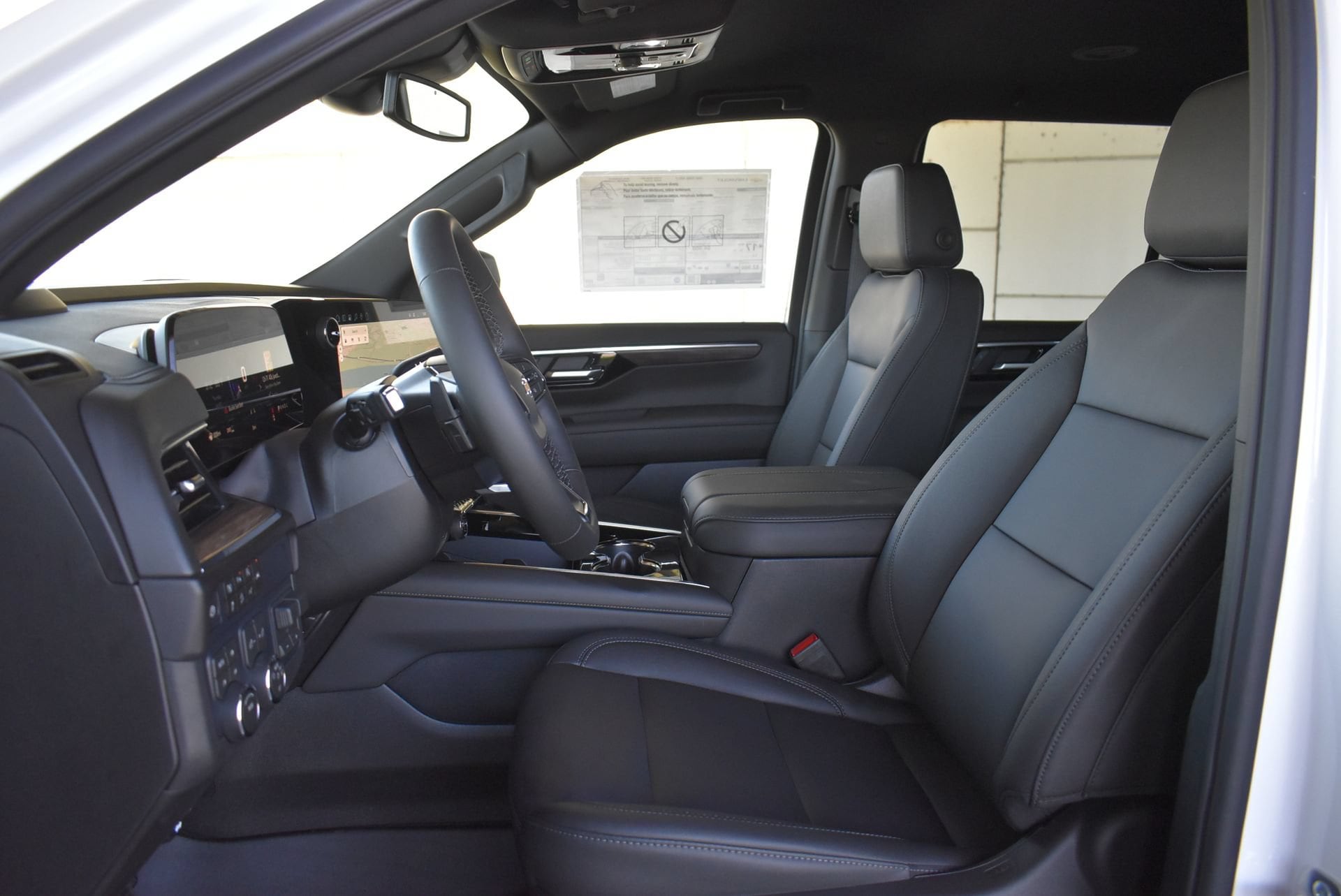 2026 Chevrolet Tahoe LT - Photo 17
