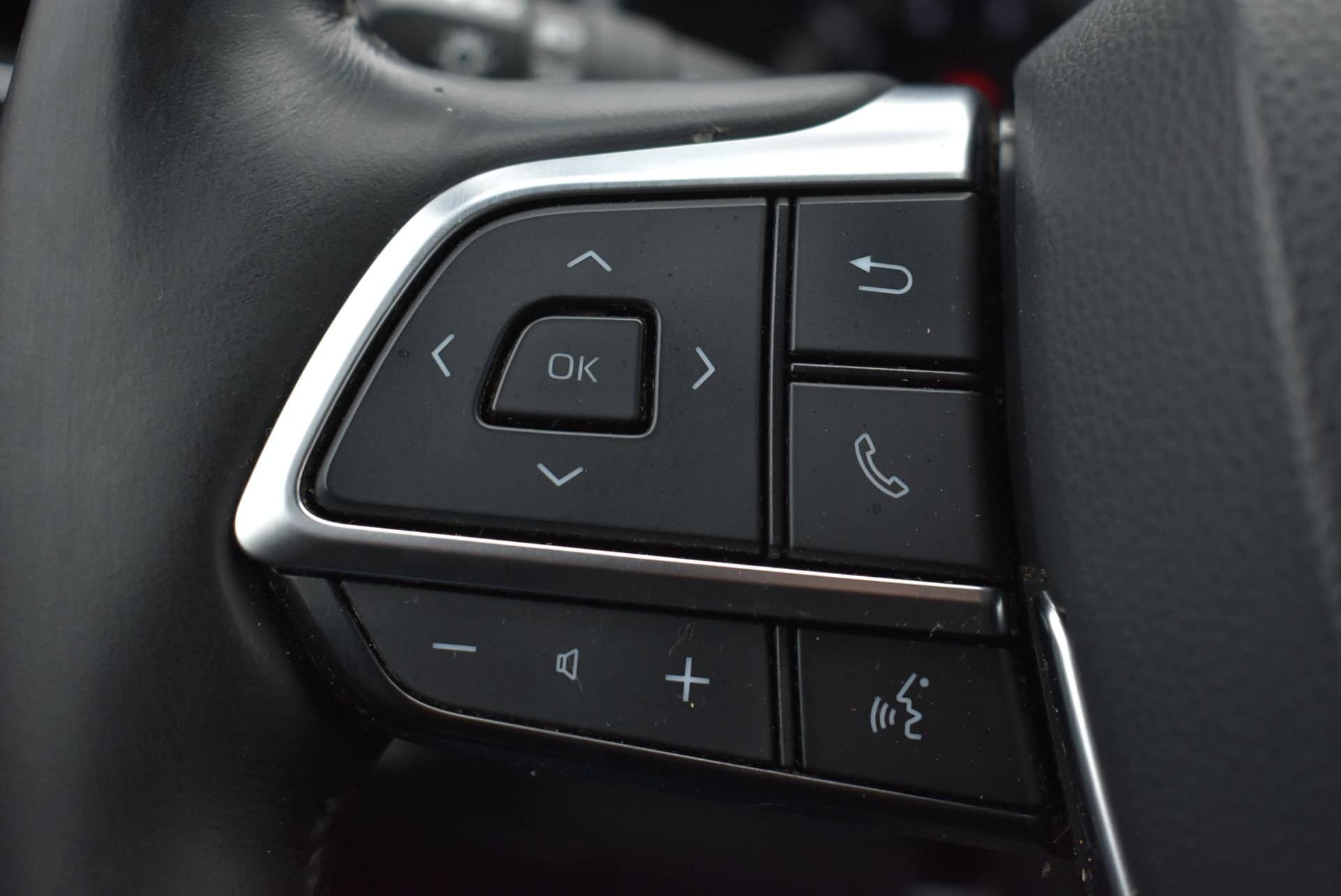 2021 Toyota Highlander Platinum - Photo 23