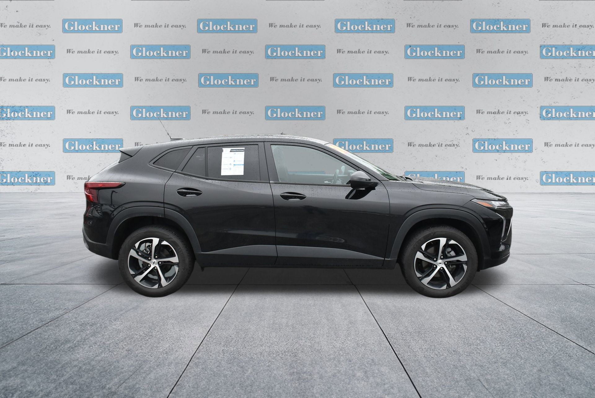 2024 Chevrolet Trax photo 2